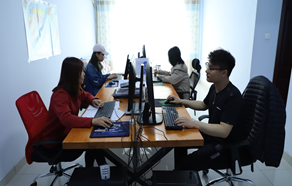 2015年，集團公司在德州設立獨立研發中心，涉獵生活垃圾預處理領域設備的研發、制作